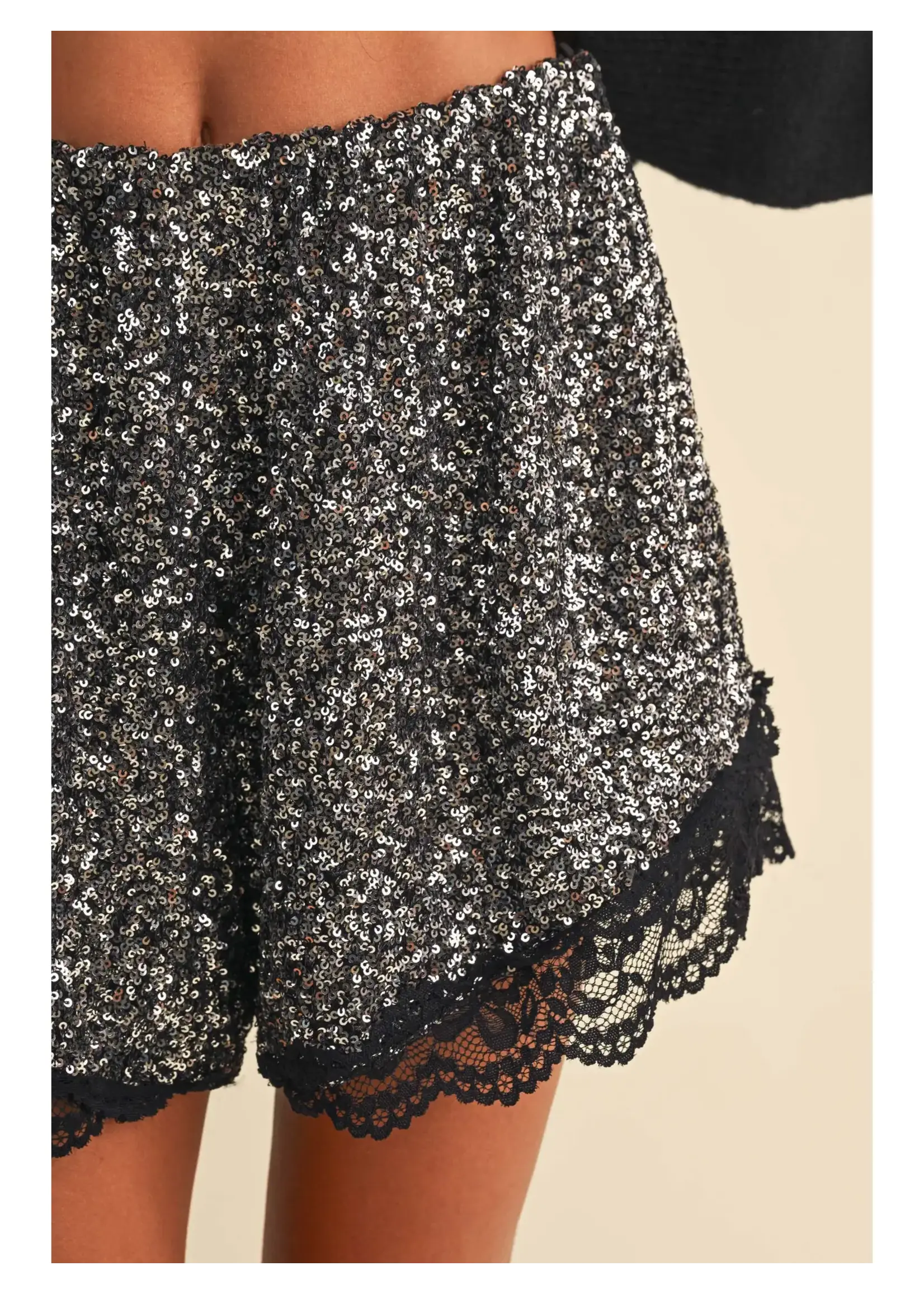 Klesis Sequin Lace Trim Shorts - IP1543-A
