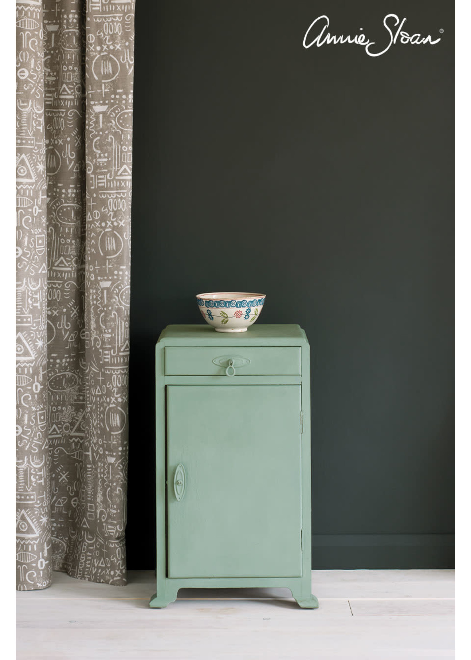 Annie Sloan Chalk Paint® Duck Egg Annie Sloan Chalk Paint ®