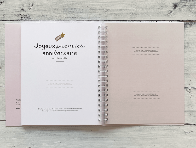 Le Petit Tableau Noir LIVRE DE BÉBÉ FLEURS LE PETIT TABLEAU NOIR