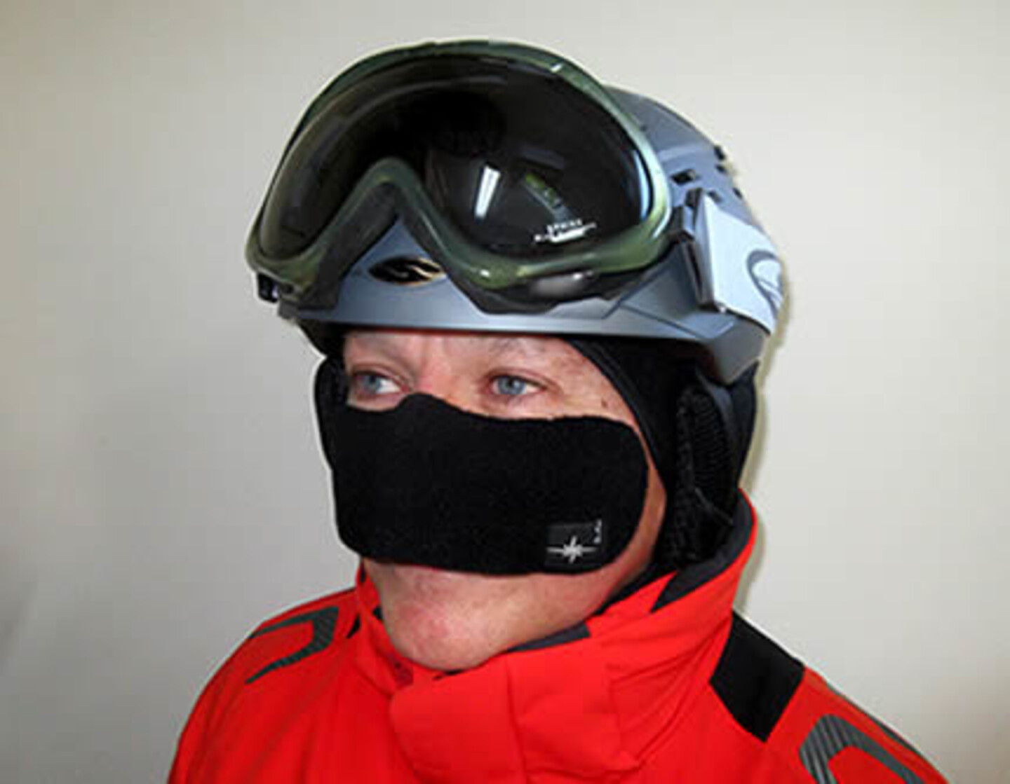 ProtegeNez DiAnn Ski Town