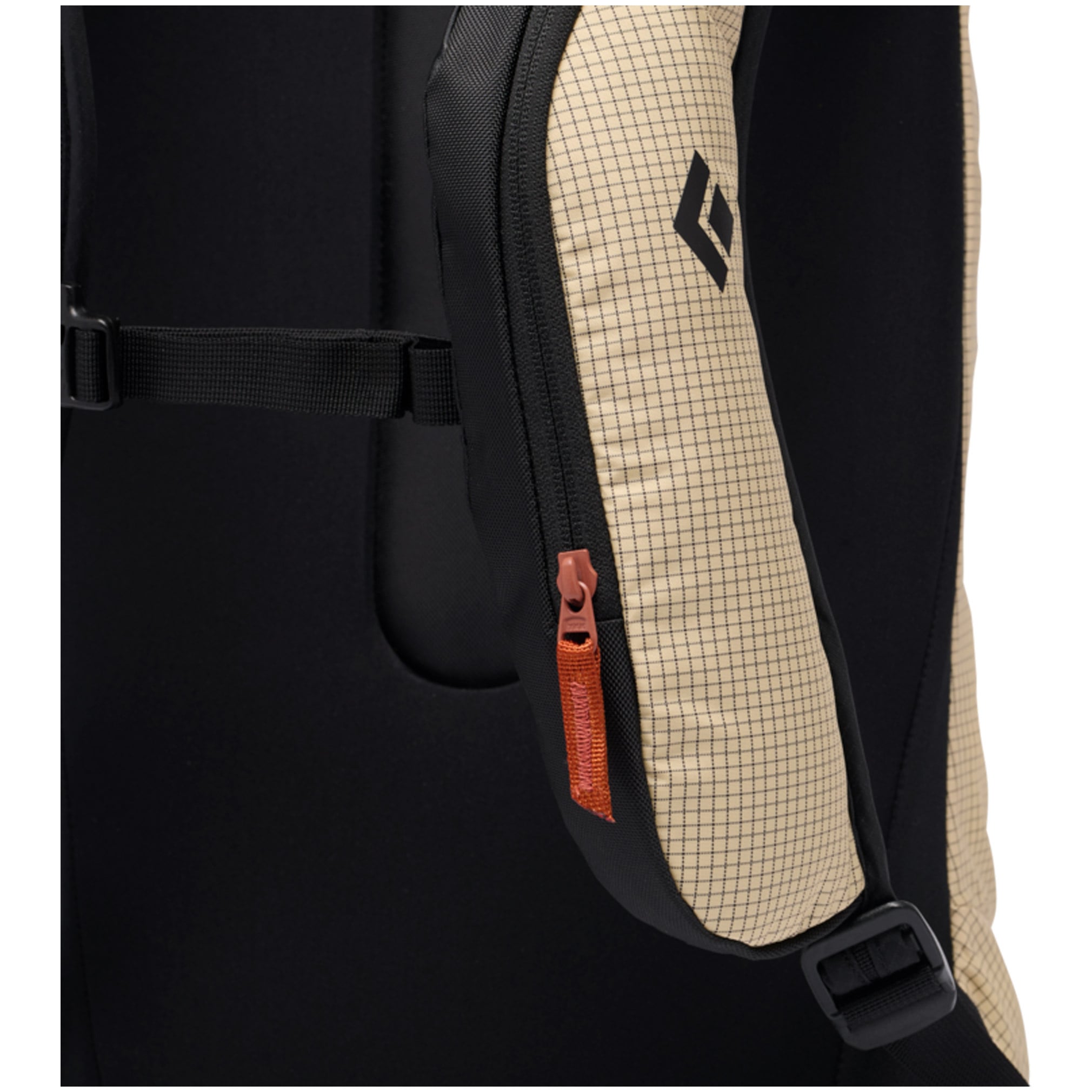 Black Diamond Dawn Patrol 15 Backpack (26/27)