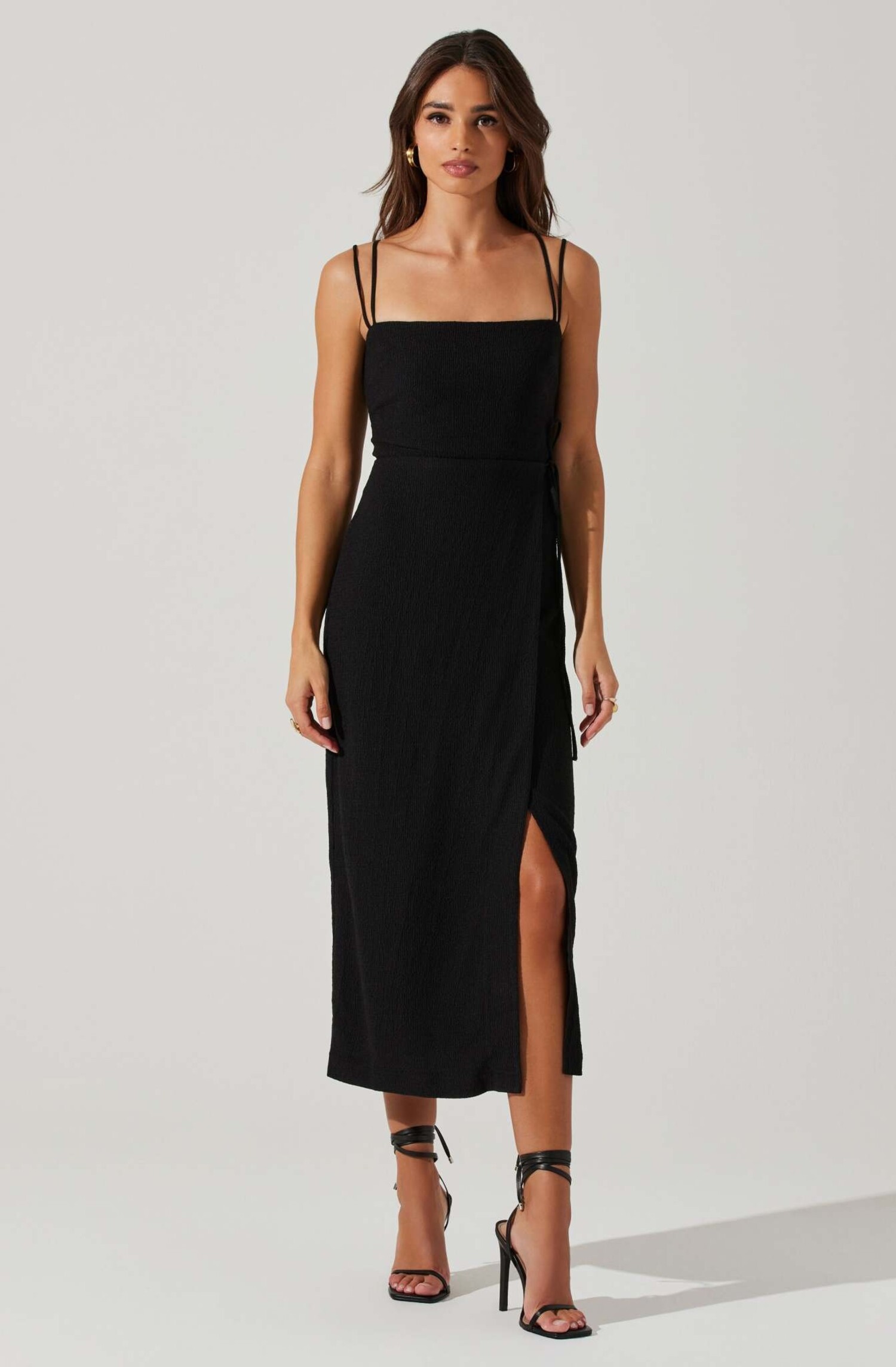 Astr the top label wrap dress