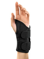 Mueller FITTED WRIST BRACE