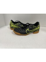 Nike NIKE INDOOR SOCCER SHOE SZ 7