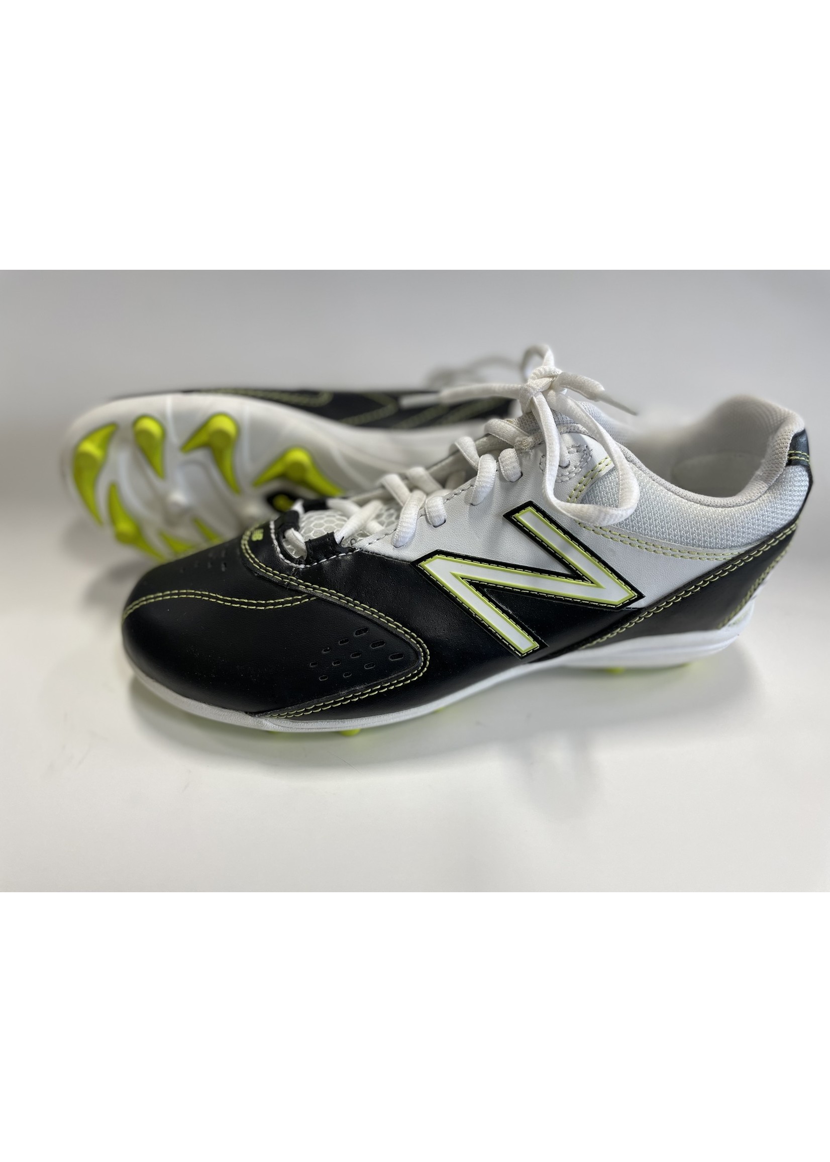 New Balance NEW BALANCE LX CLEAT SZ 5