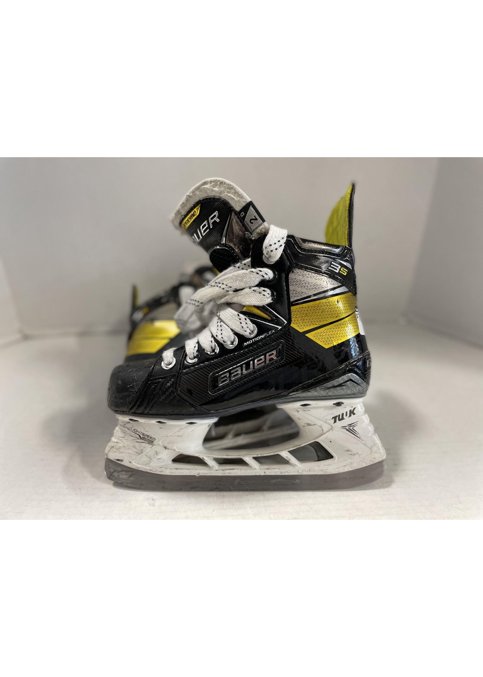 Bauer BAUER SUPREME 3S HOCKEY SKATE SZ 2