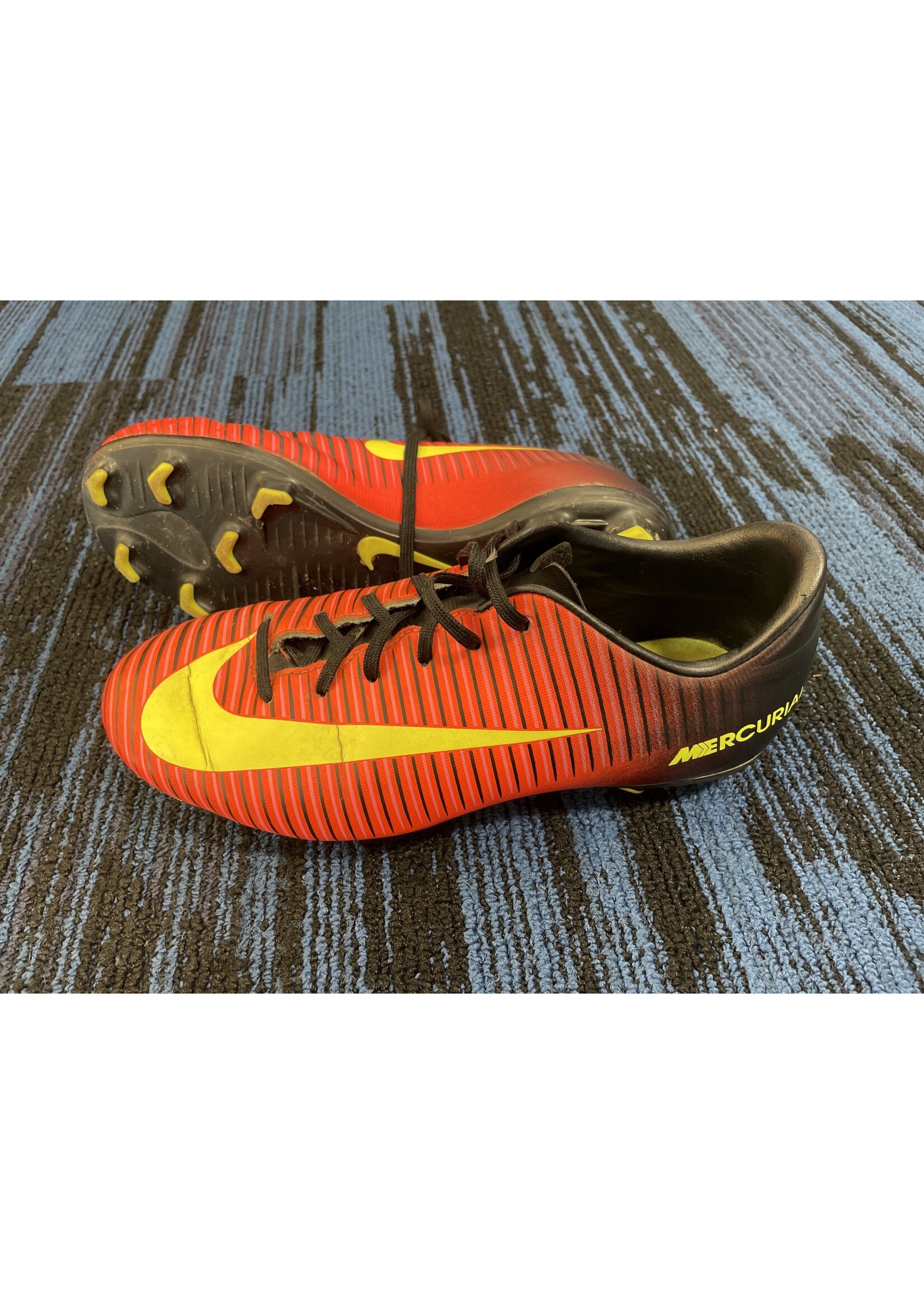 Nike NIKE MERCURIAL SOCCER SHOE 5