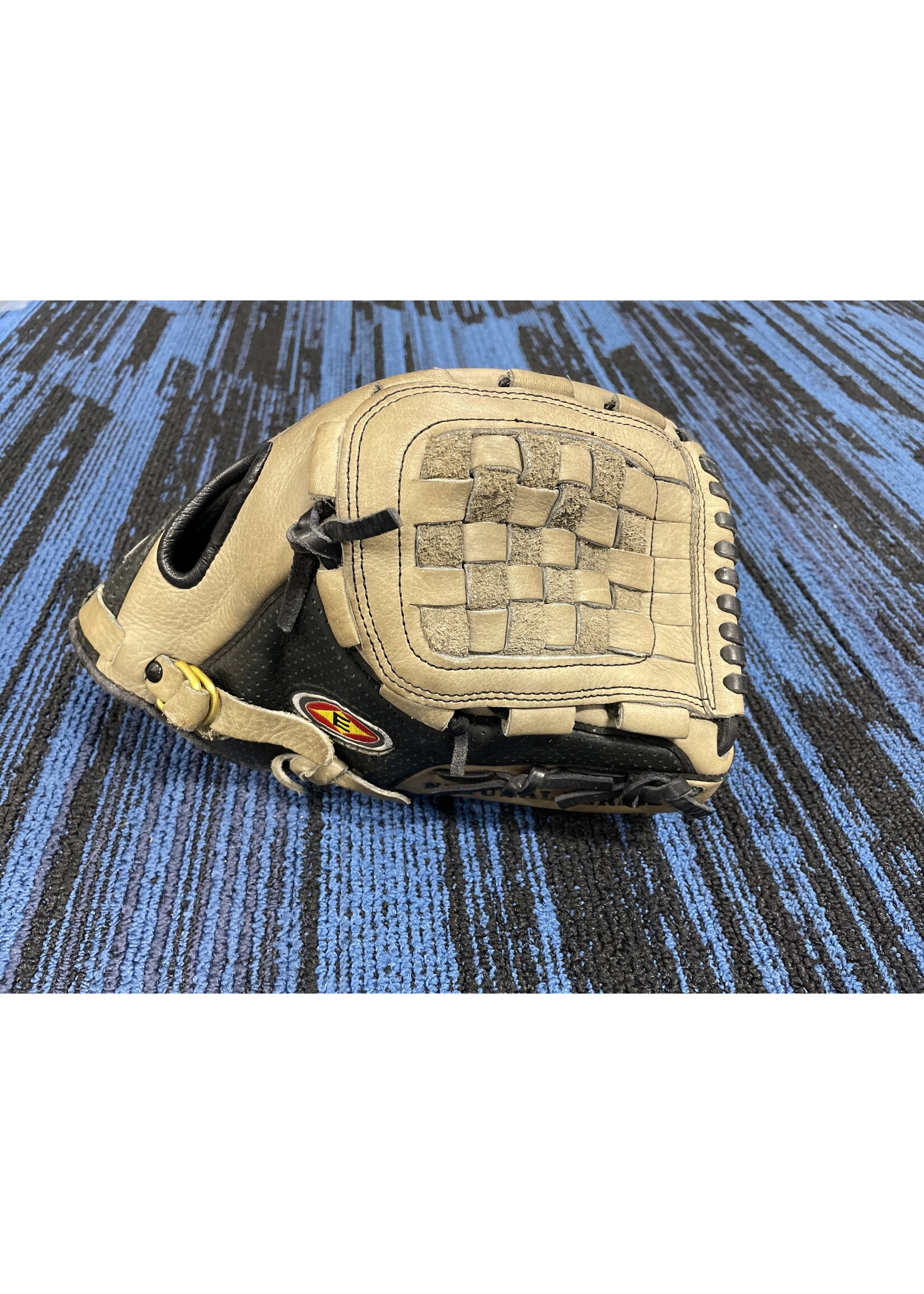 Easton EASTON NATURAL SERIES GLOVE 12" RHT