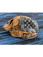 Louisville Slugger LOUISVILLE SLUGGER TPV GLOVE 11.5" RHT