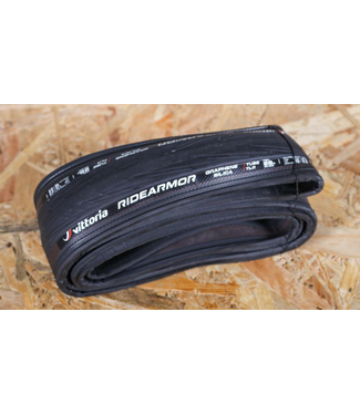 VITTORIA RIDEARMOR 700 x 32 TLR FULL BLACK G2.0