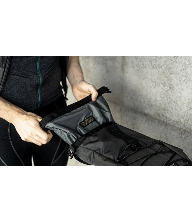 ULAC RADTAIL GT BAG 5.8L BLACK