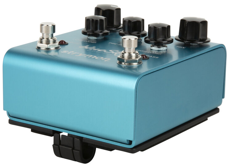 Rockboard RockBoard QuickMount Type J - Pedal Mounting Plate For Medium Size Strymon Pedals