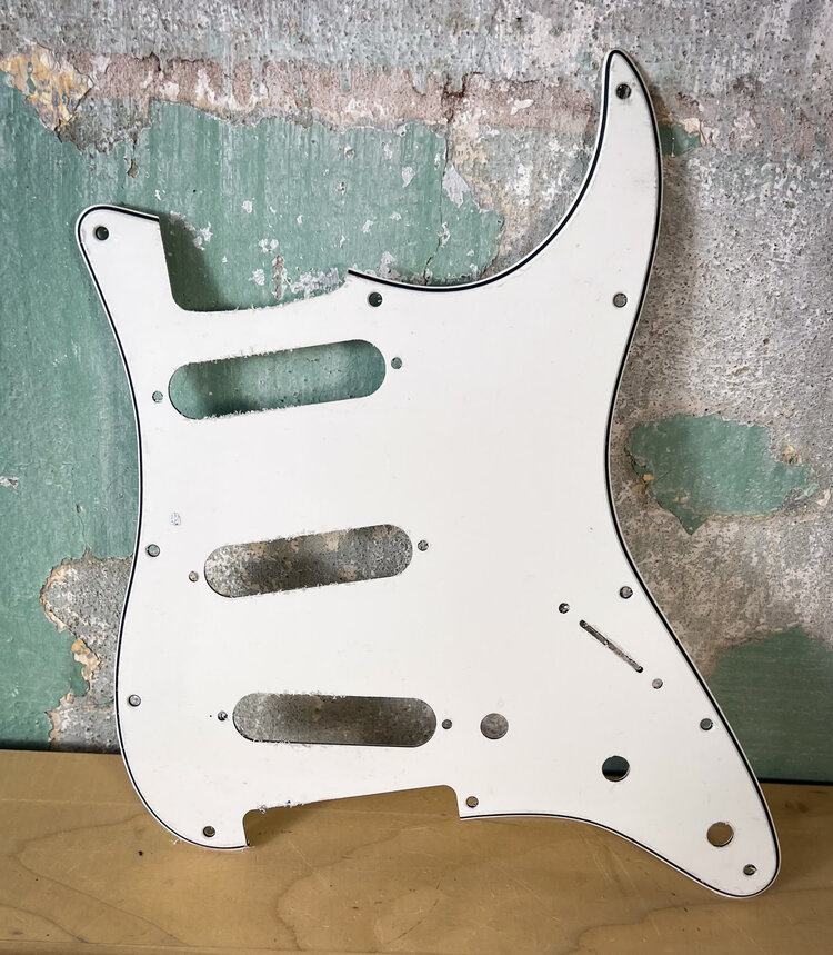 Solid Ground USA Stratocaster Style Replacement SSS Pickguard 11-Hole, 3-Ply with Shielding - White