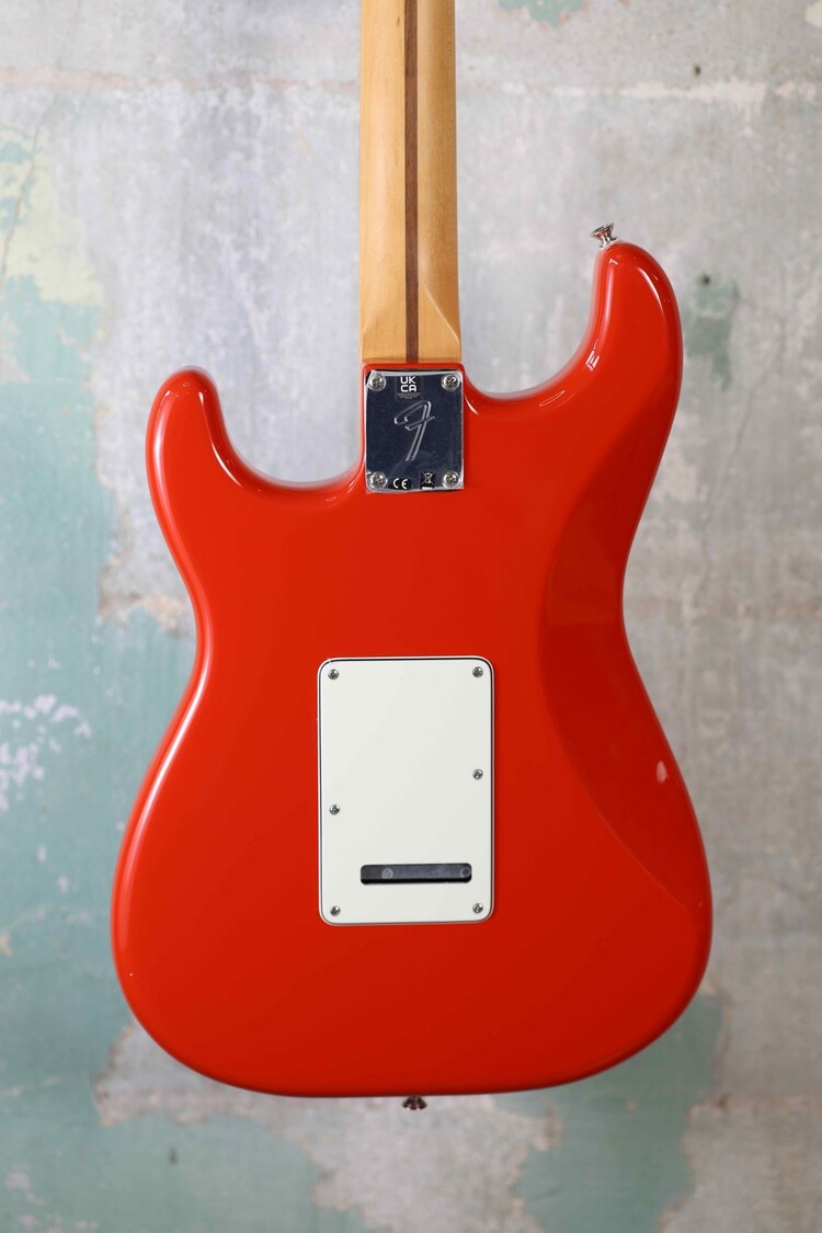 Fender Fender Player II Stratocaster® HSS - Coral Red