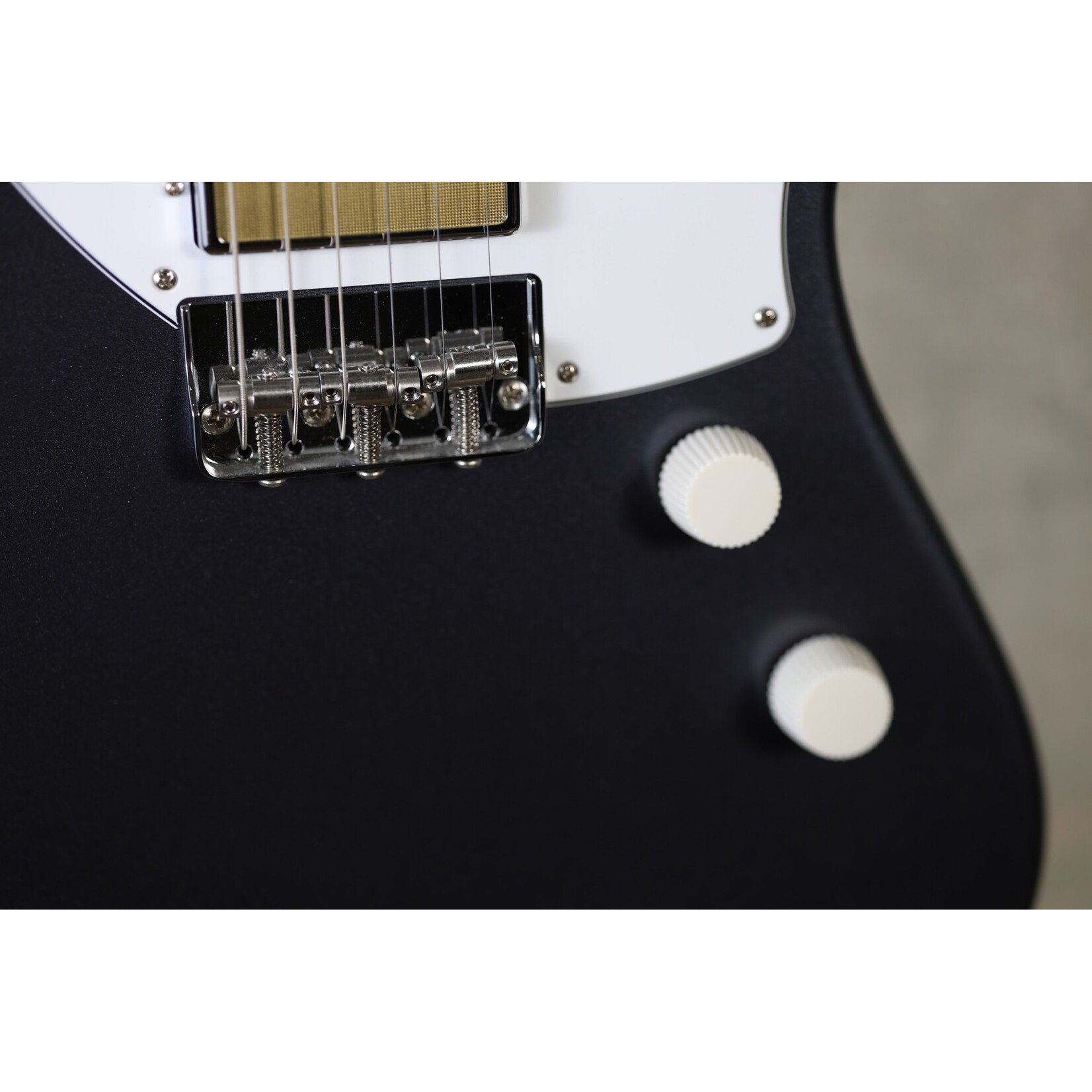 Harmony Harmony Silhouette with Rosewood Fingerboard - Slate