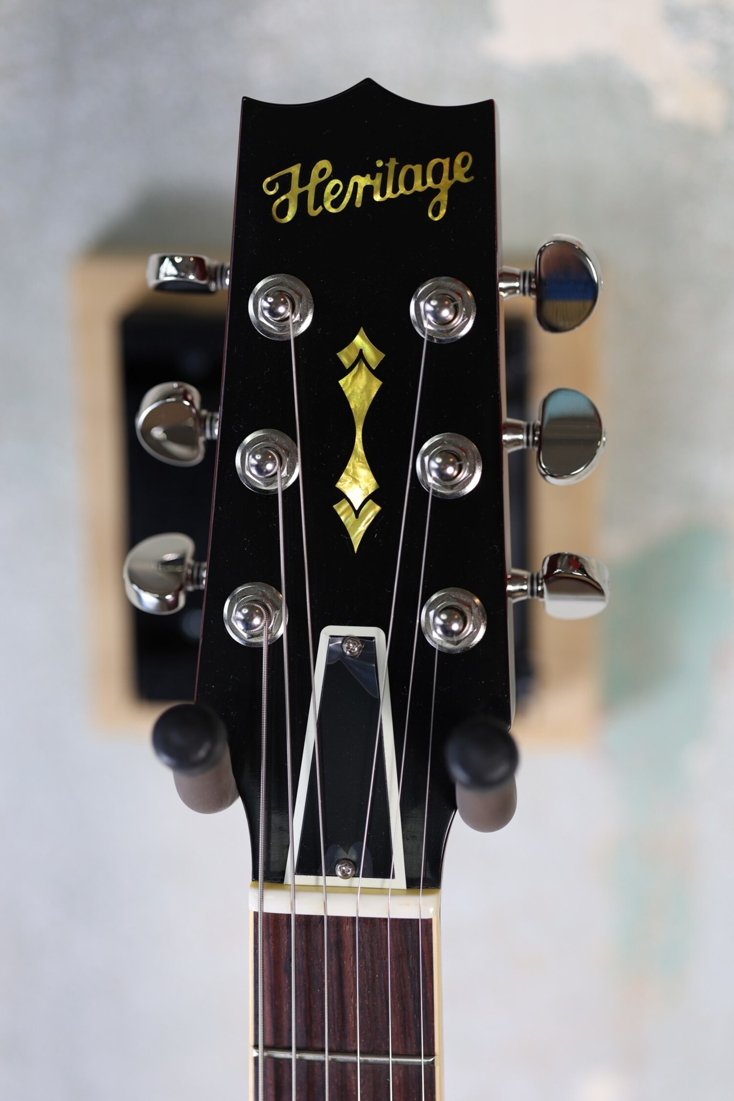 Heritage Custom Shop Core Collection H 150 Electric Guitar with Case Dirty Lemon Burst
