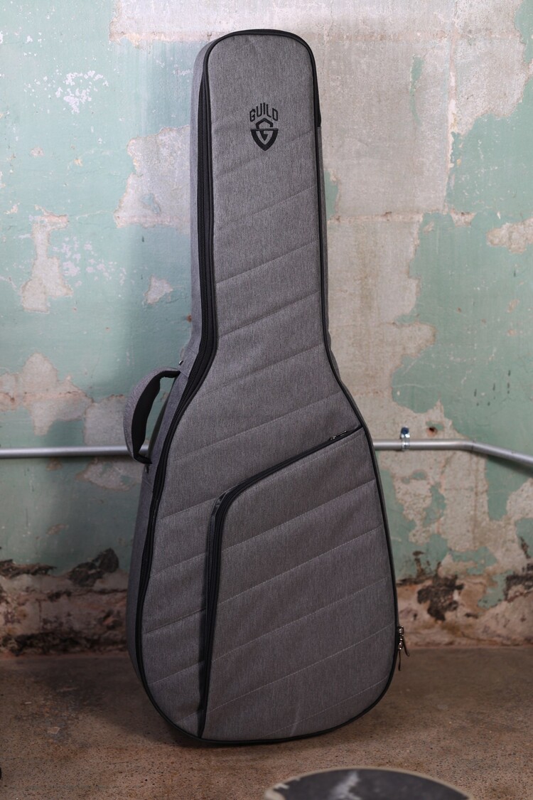 Guild Guild D-140 Acoustic Guitar with Gigbag - Cherry Burst