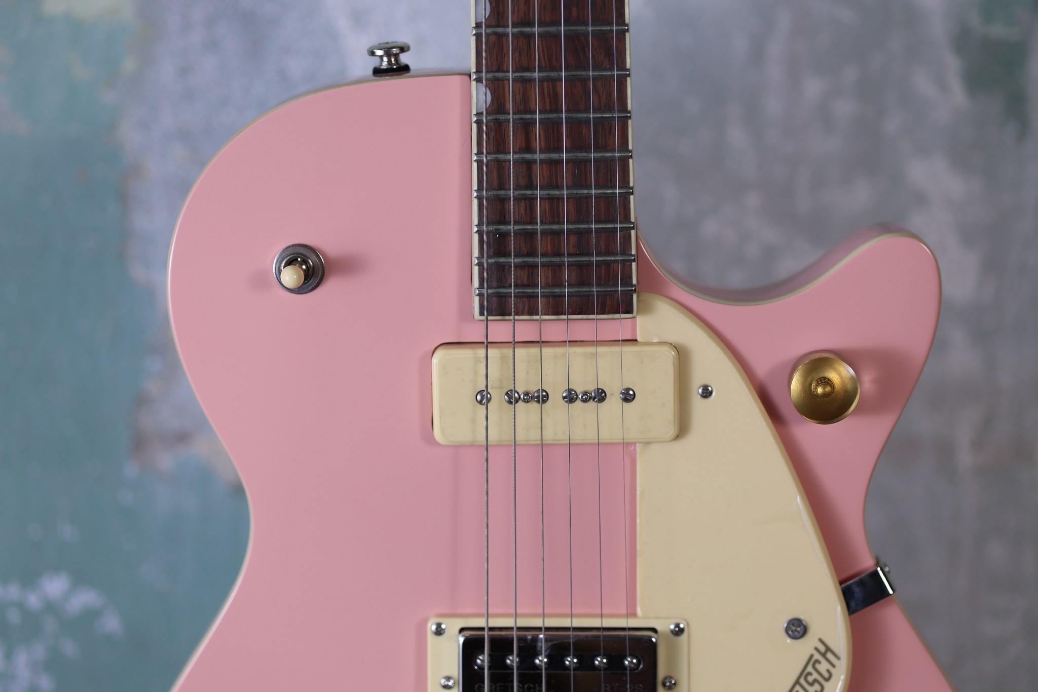 Gretsch G2215-P90 Streamliner Junior Jet Club - Shell Pink Gretsch G2215-P90 Streamliner Junior Jet Club - Shell Pink