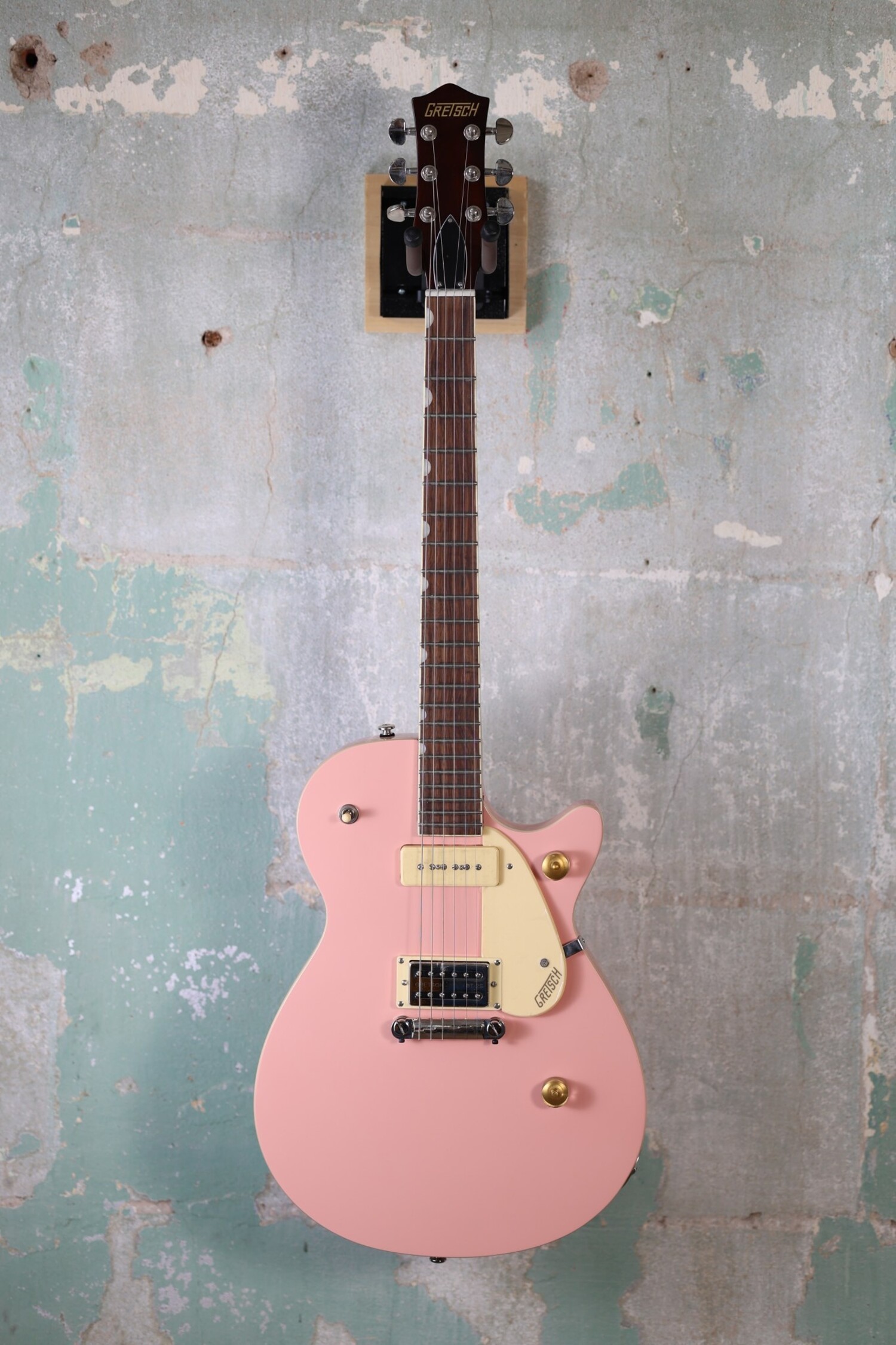 Gretsch G2215-P90 Streamliner Junior Jet Club - Shell Pink Gretsch G2215-P90 Streamliner Junior Jet Club - Shell Pink