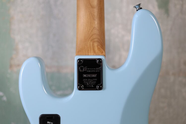 Charvel Charvel Pro-Mod San Dimas Bass PJ IV - Sonic Blue