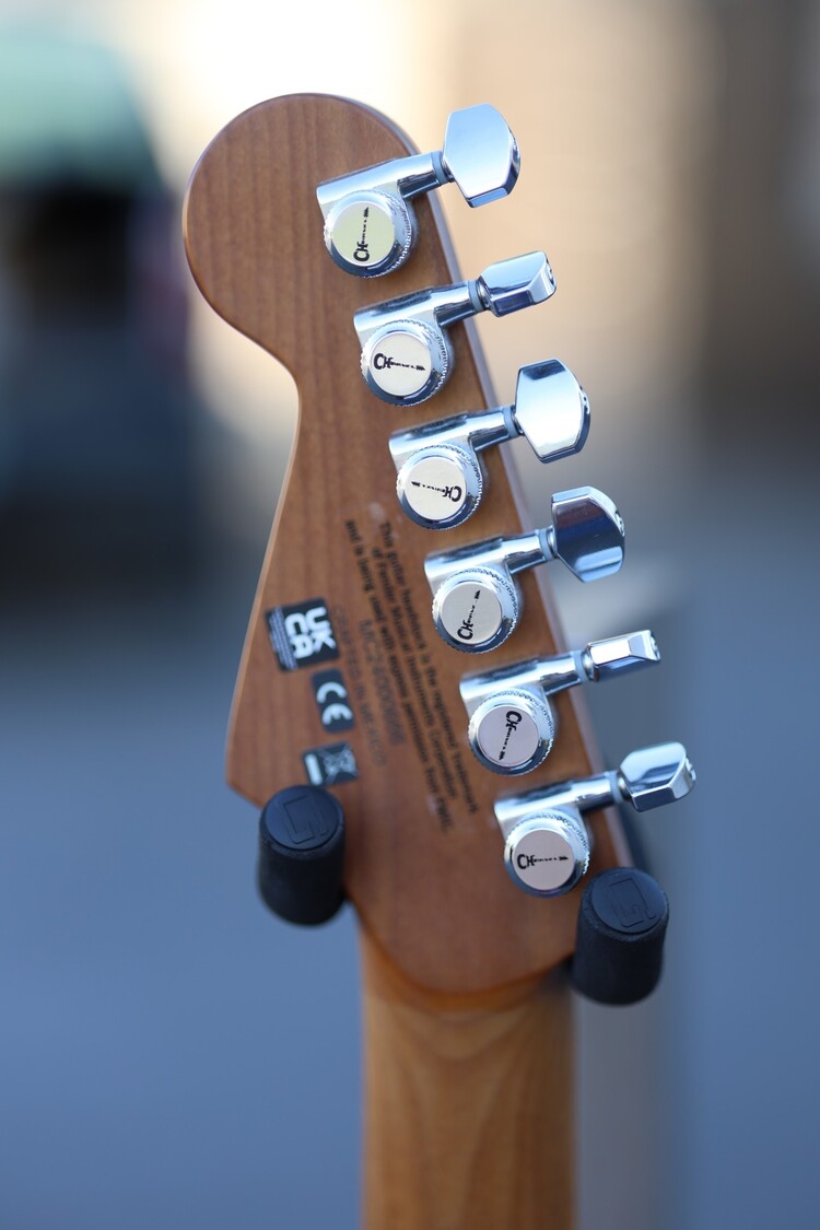 Charvel Charvel Pro-Mod DK24 HH 2PT CM - Bubblegum Pink