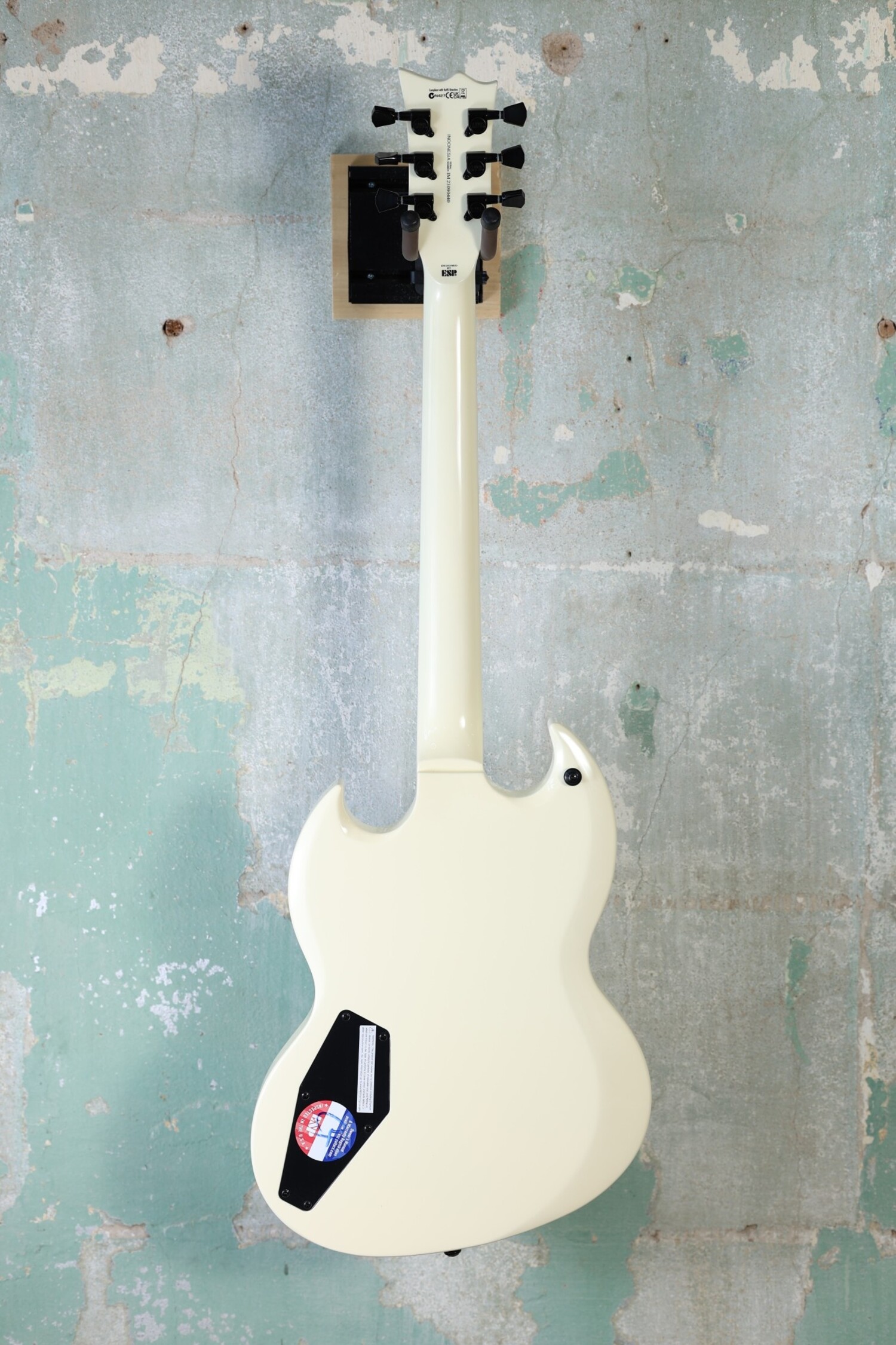 TMG Guitar / Dover SSH White ストラトタイプ 中古 TMG Guitar / Dover SSH White ストラトタイプ 中古 TMG Guitar