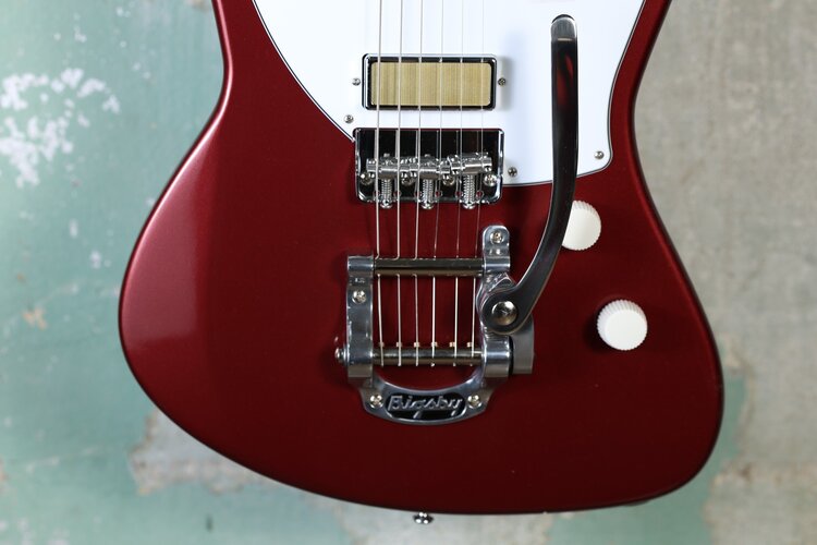 Harmony B-Stock Harmony Silhouette Bigsby with Rosewood Fretboard - Burgundy