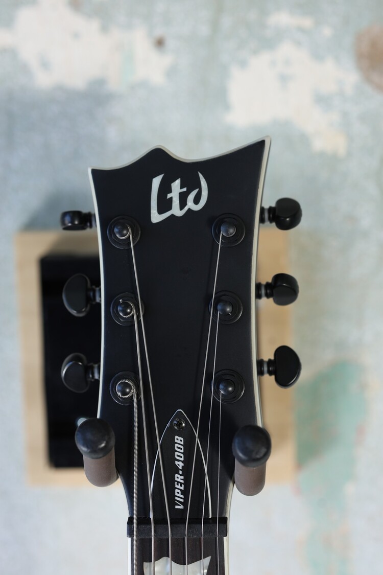 ESP LTD ESP LTD VIPER-400 Baritone - Black Satin