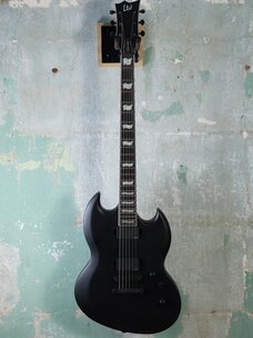 ESP LTD ESP LTD VIPER-400 Baritone - Black Satin