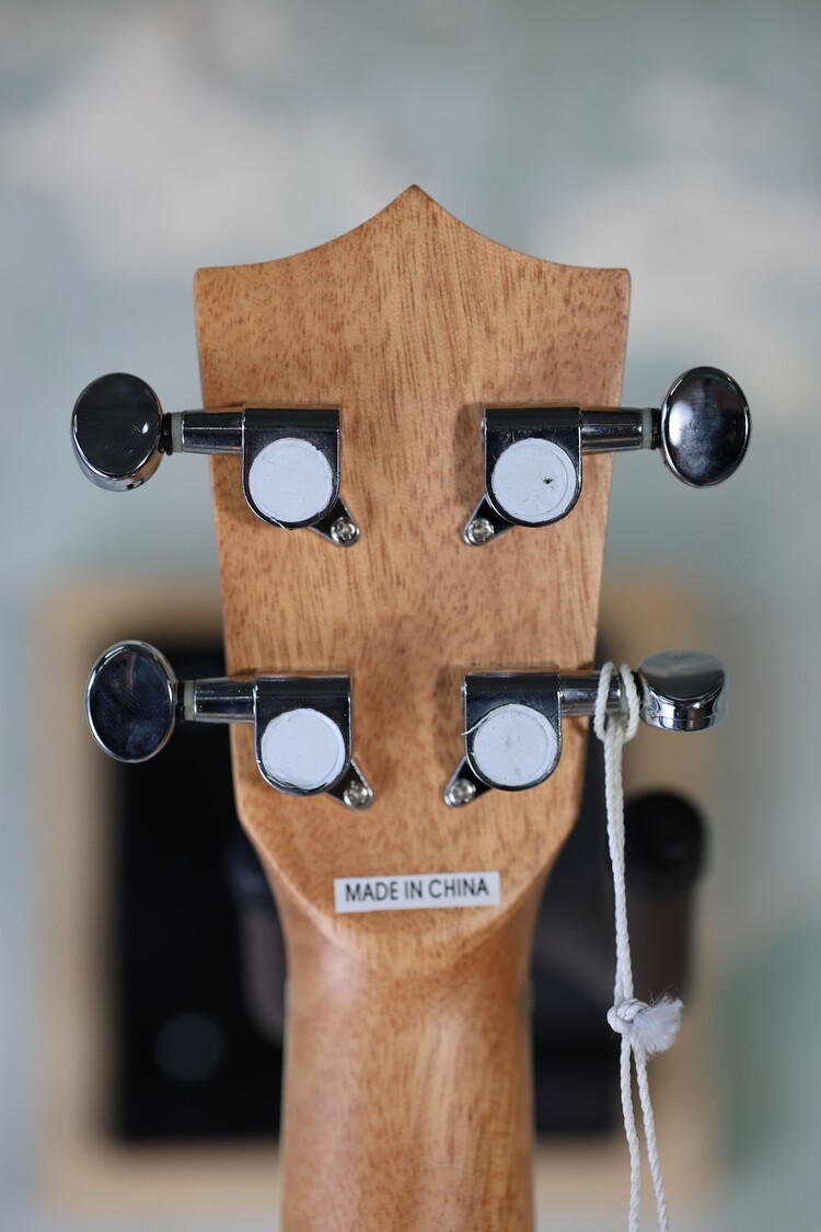 Amahi Amahi UK445S Amahi Classic Bocote Top, Back & Sides, Soprano