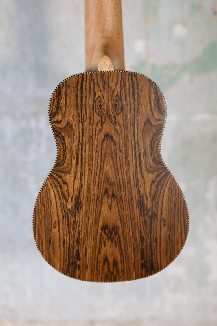 Amahi Amahi UK445S Amahi Classic Bocote Top, Back & Sides, Soprano