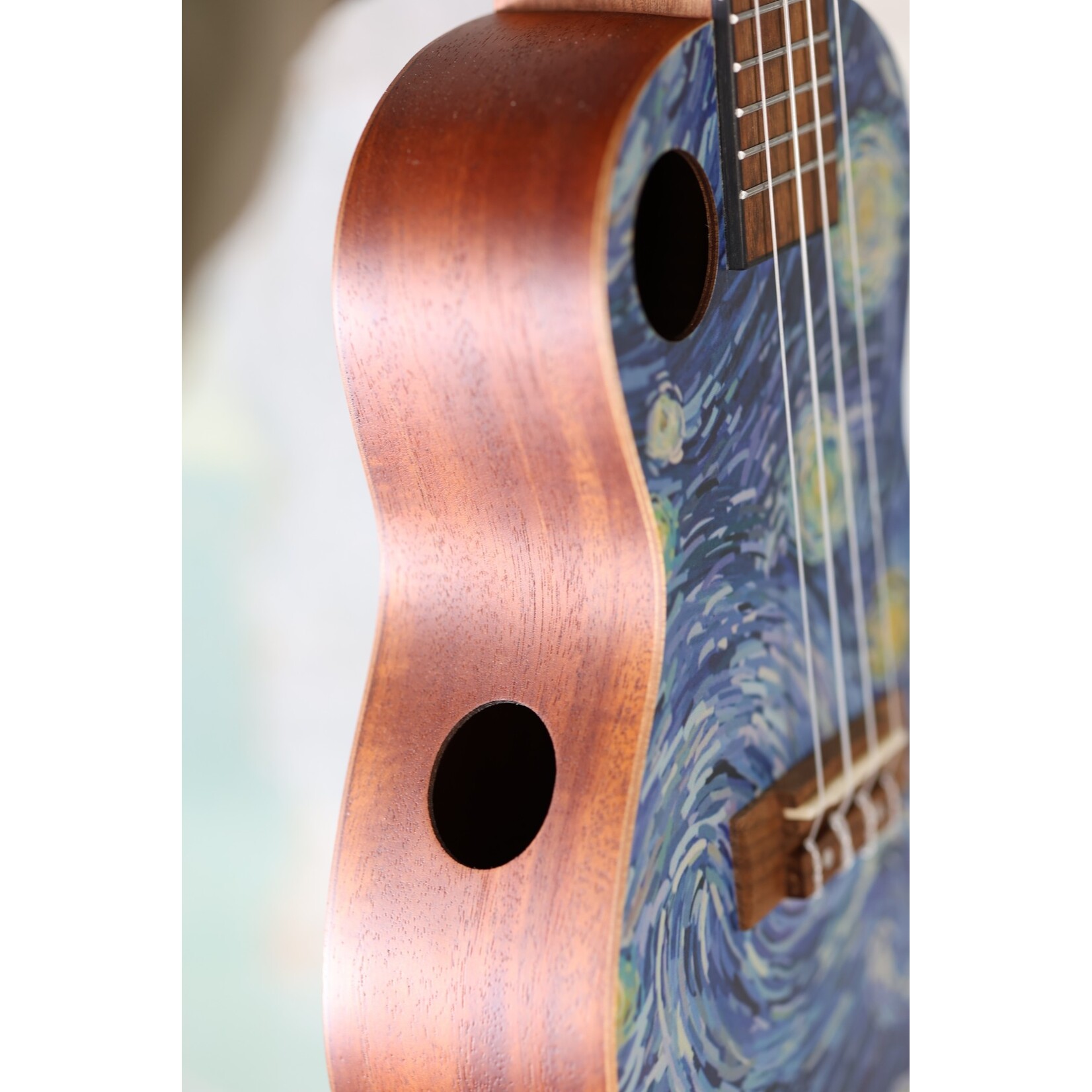 Amahi Amahi Starry Night Concert Ukelele UKC-3DA4
