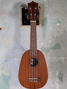 Amahi Amahi Pineapple Soprano Ukulele with Deluxe Bag