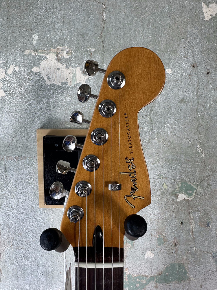 Fender Fender 70th Anniversary Player Stratocaster® - Nebula Noir