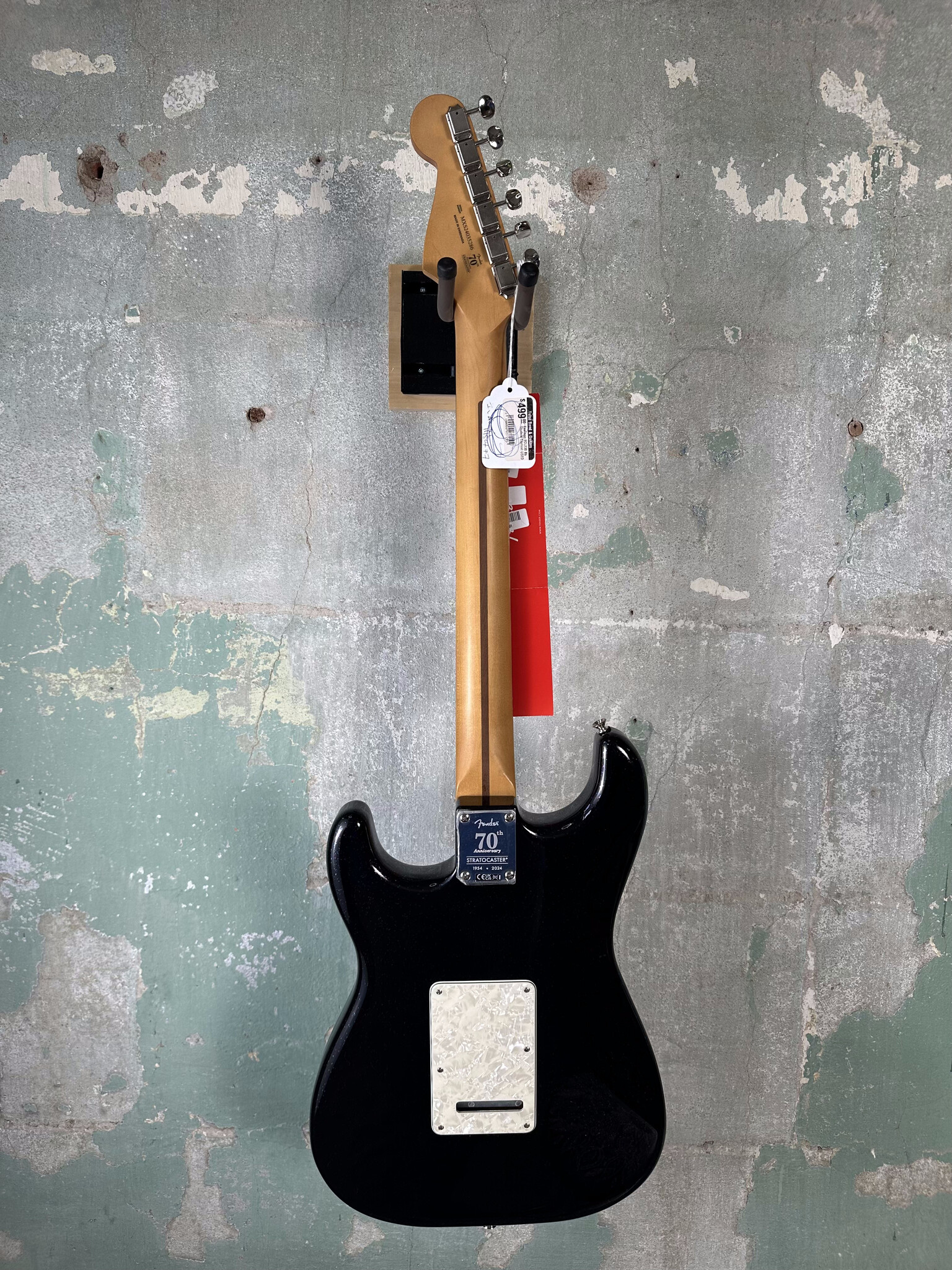 Fender 70th Anniversary Player Stratocaster - Nebula Noir Fender 70th Anniversary Player Stratocaster - Nebula Noir