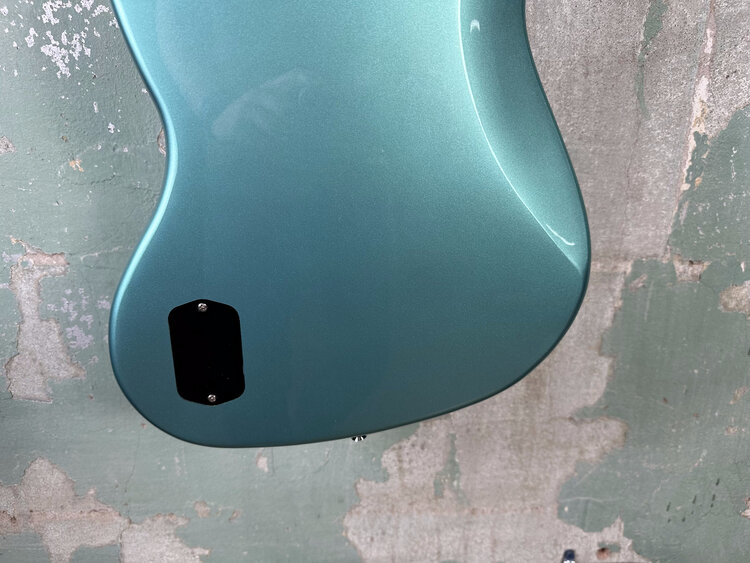 Squier Affinity Series Active Jazz Bass - Mystic Sea Foam Green