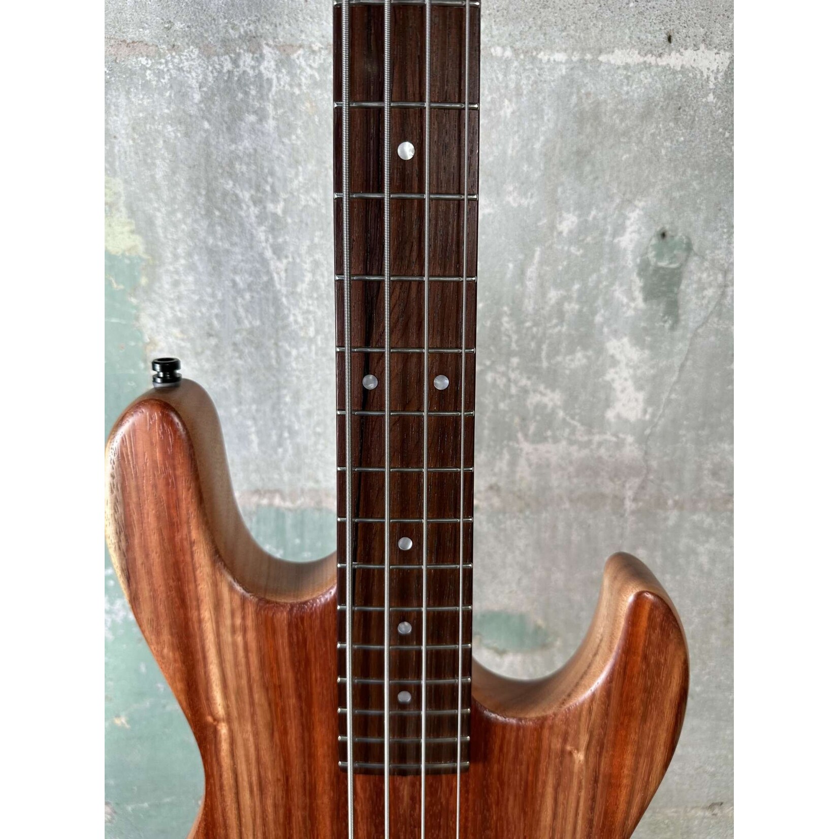 Sadowsky Sadowsky MetroLine Limited Edition Masterbuilt M/J Bass 2024 - Marbled Padouk top with Okoume body