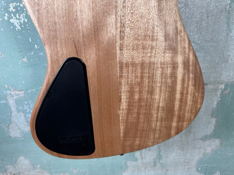 Sadowsky Sadowsky MetroLine Limited Edition Masterbuilt M/J Bass 2024 - Marbled Padouk top with Okoume body