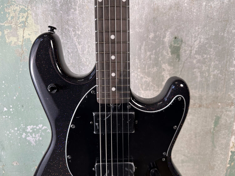 Ernie Ball Music Man Ernie Ball Music Man StingRay HT - Dark Rainbow
