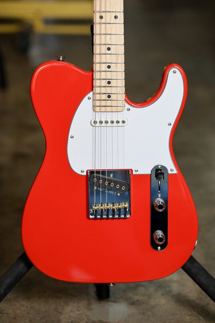 G&L G&L ASAT Classic - Fullerton Red