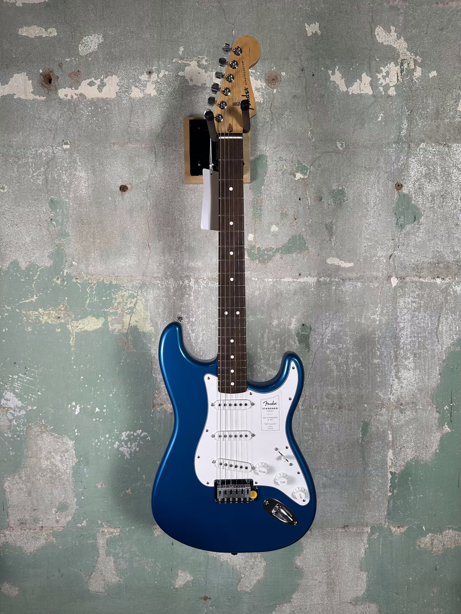 Fender Standard Stratocaster 2025 - Present - Aqua Marine Metallic