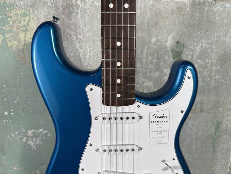 Fender Fender Standard Stratocaster® - Aqua Marine Metallic