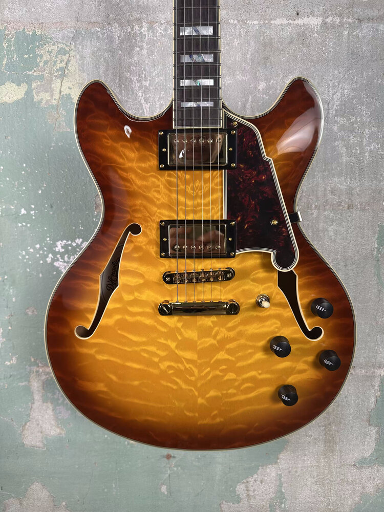 D'Angelico D'Angelico Excel DC XT - Iced Tea Burst Quilt