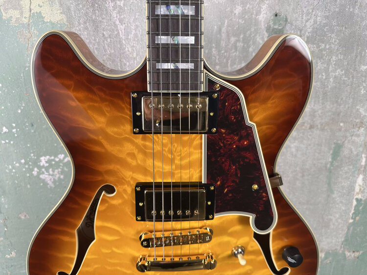 D'Angelico D'Angelico Excel DC XT - Iced Tea Burst Quilt