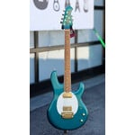 Ernie Ball Music Man Ernie Ball Music Man Cory Wong Signature StingRay II Deluxe - Pine Green