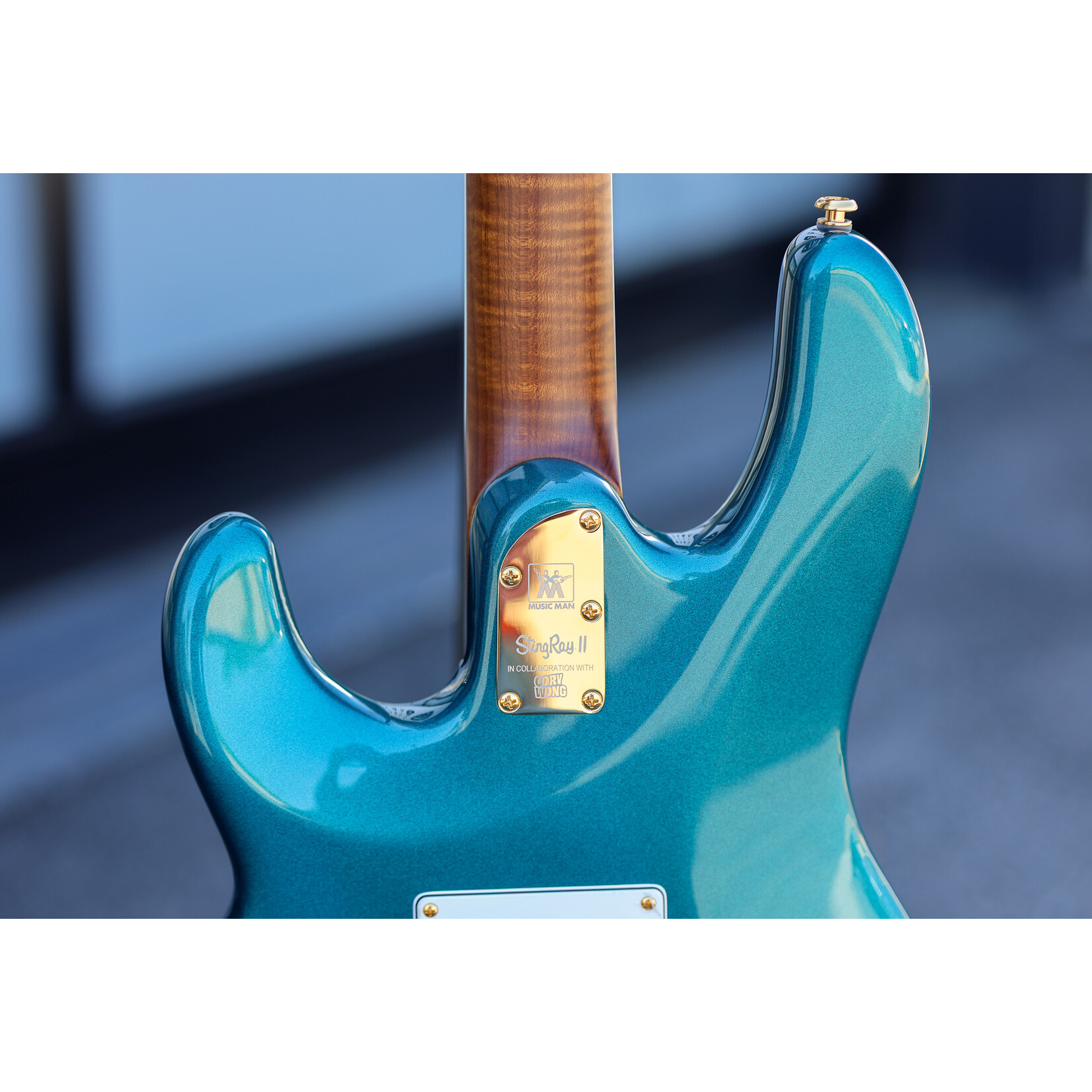 Ernie Ball Music Man Ernie Ball Music Man Cory Wong Signature StingRay II Deluxe - Pine Green