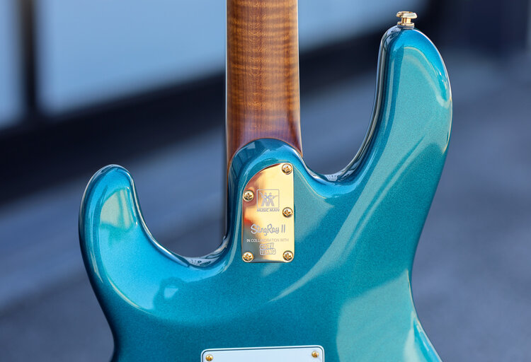 Ernie Ball Music Man Ernie Ball Music Man Cory Wong Signature StingRay II Deluxe - Pine Green