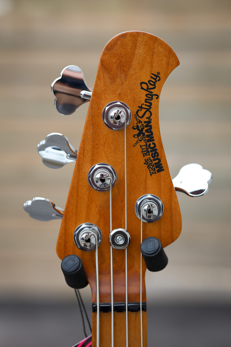 Ernie Ball Music Man Ernie Ball Music Man StingRay Special 4 HH - Dazzler