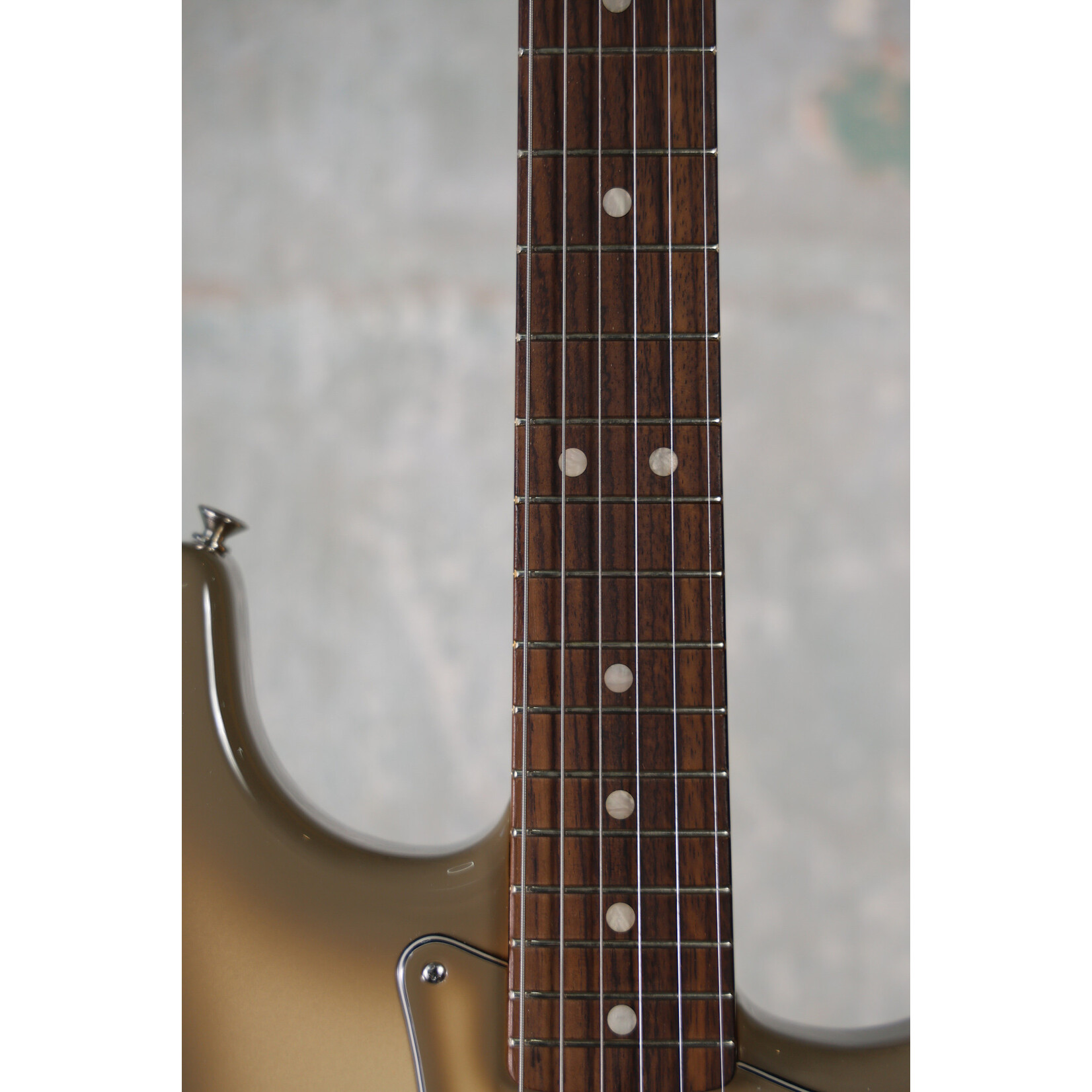 Fender Fender 70th Anniversary Vintera® II Antigua Stratocaster®