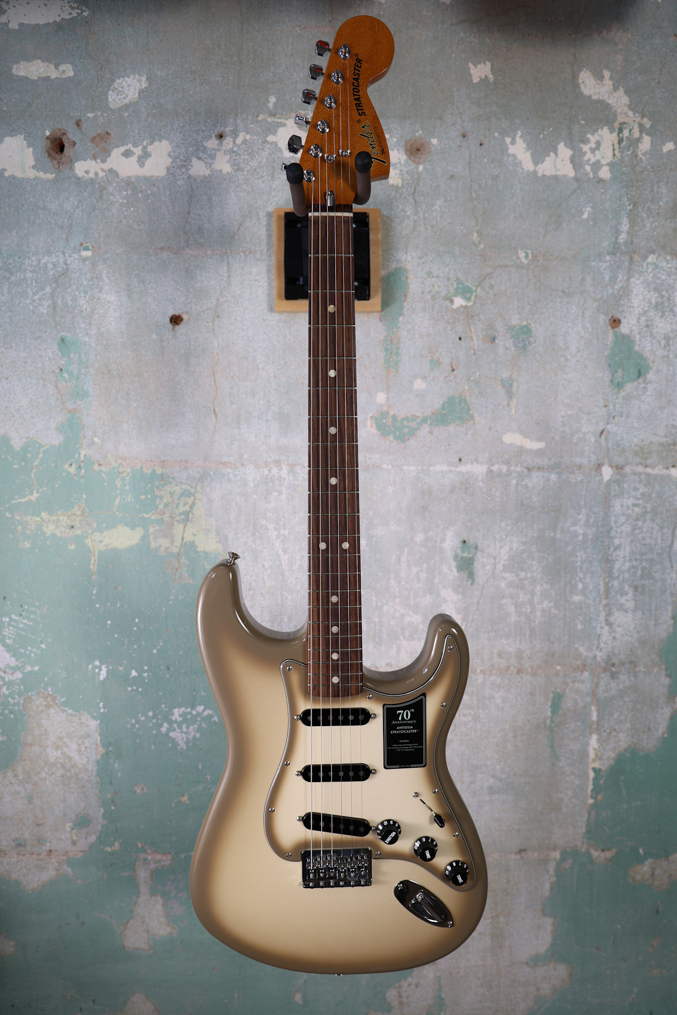 Fender 70th Anniversary Vintera II Antigua Stratocaster - Tulsa